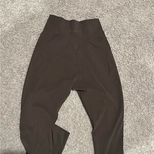 Alphalete Aura Brown Leggings - Rare color!